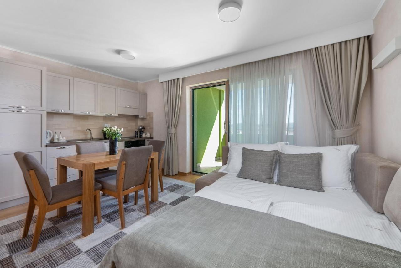 Apartmani Rubinic Турань Екстер'єр фото