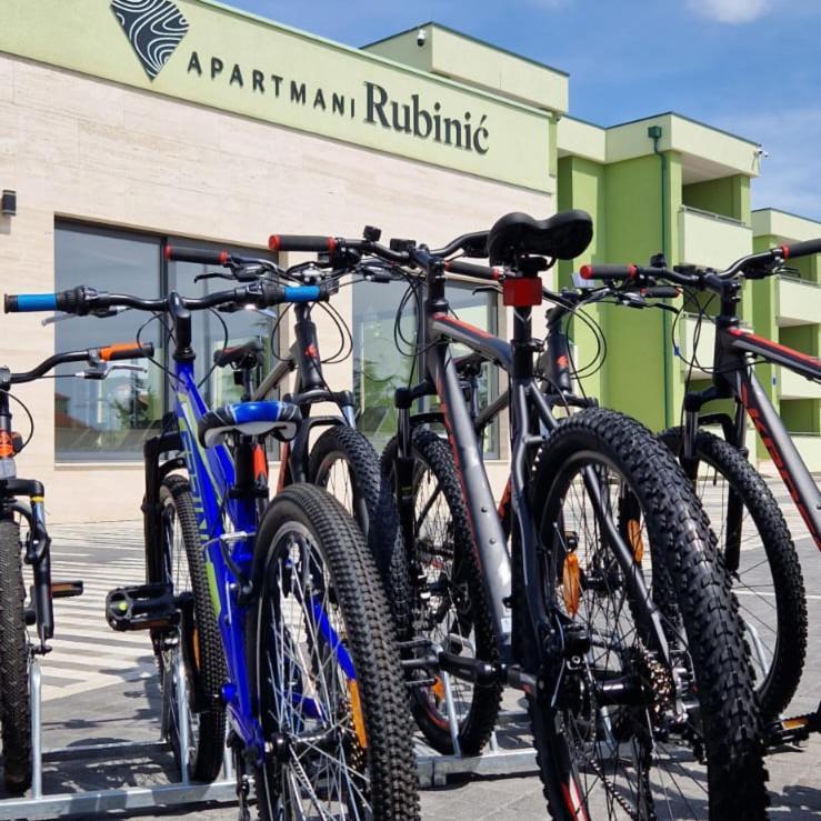 Apartmani Rubinic Турань Екстер'єр фото